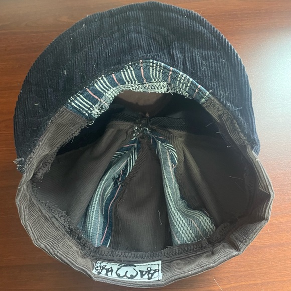 Custom cap - Picture 7 of 8